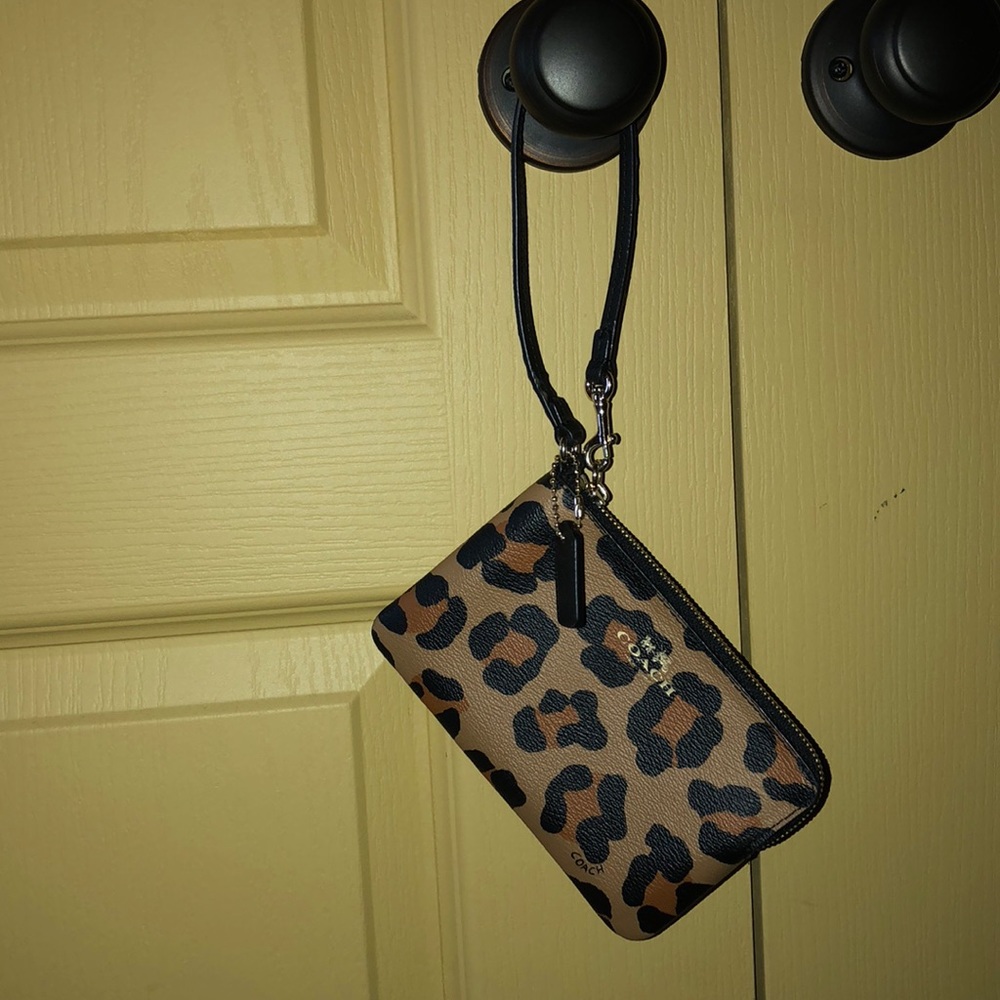 Wristlet
